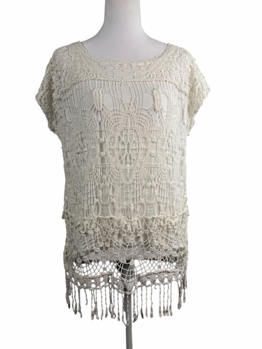 Signature Studio White Crochet Fringe Tunic Top